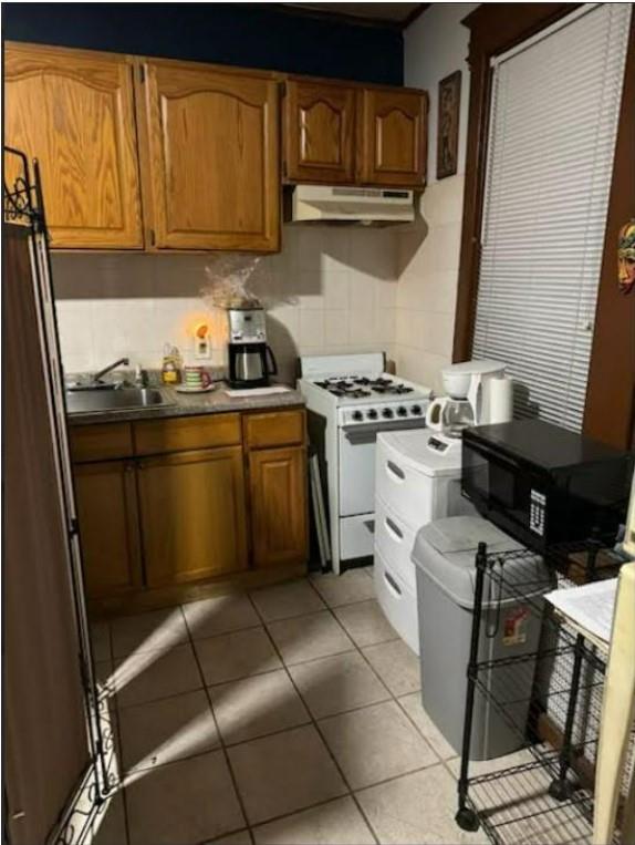 27 Osgood Avenue Clifton Staten Island NY 10304
