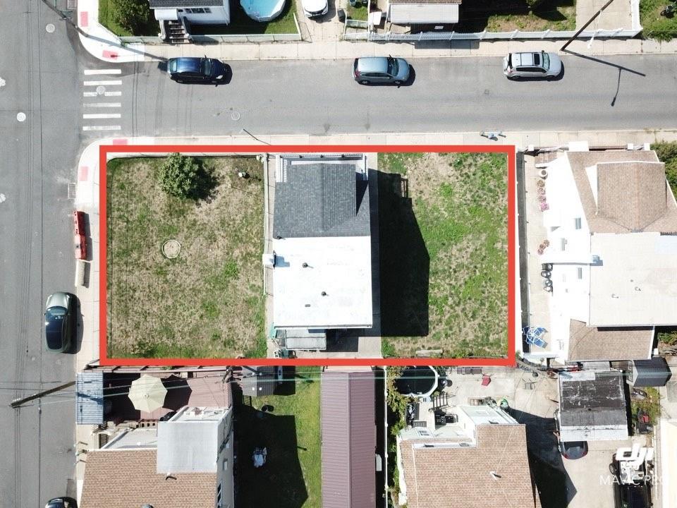 52 Dictum Court Gerritsen Beach Brooklyn NY 11229