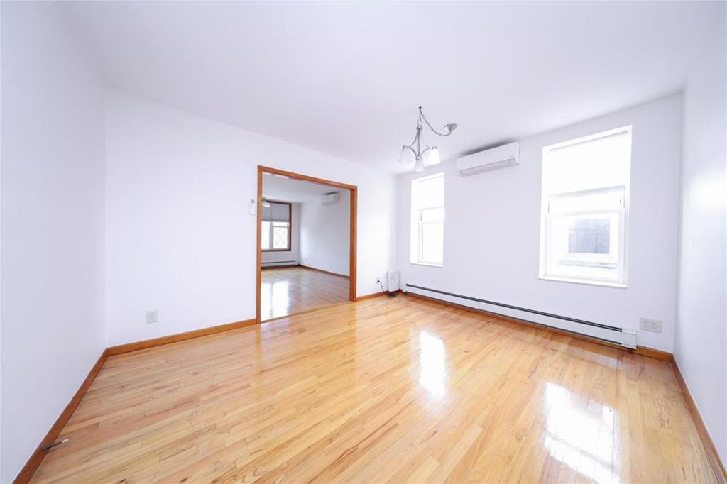 25 Battery Avenue Dyker Heights Brooklyn NY 11228