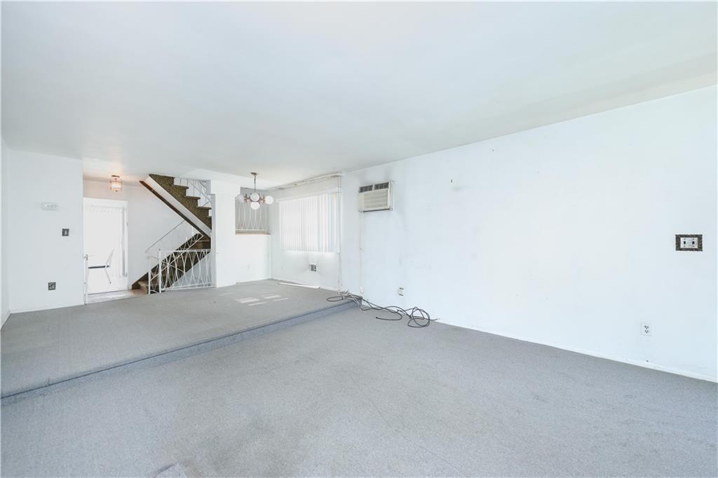 533 Tennyson Drive Eltingville Staten Island NY 10312