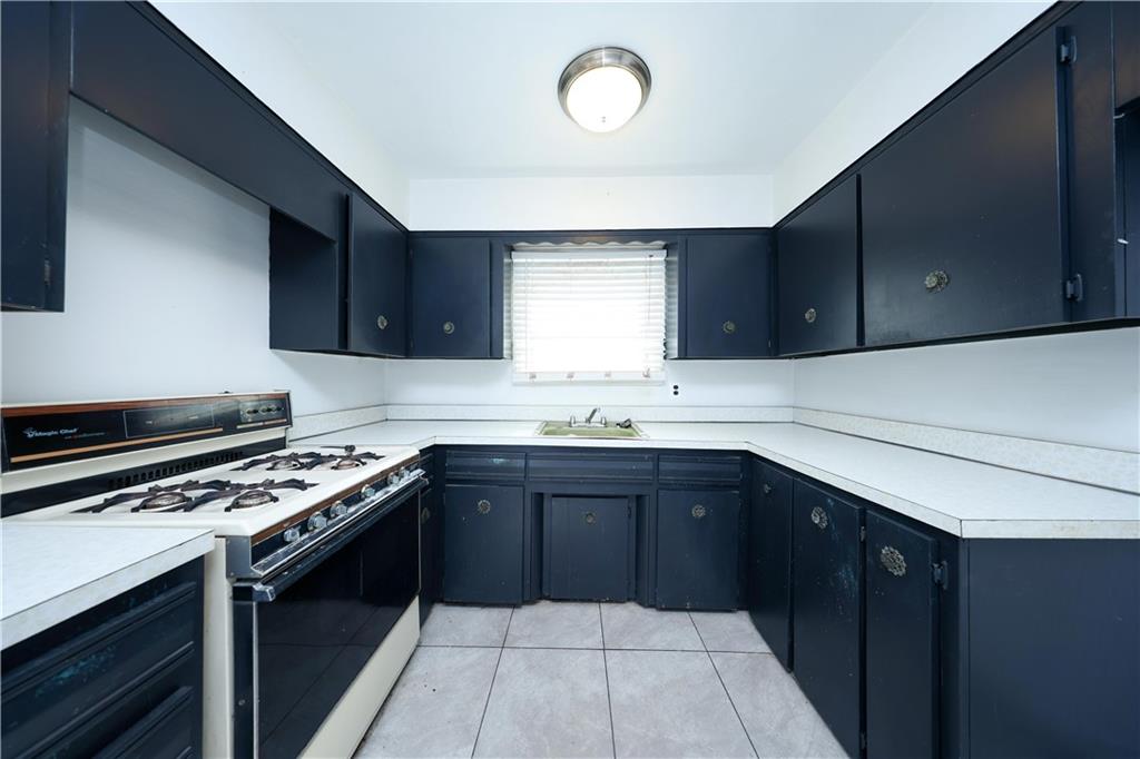 533 Tennyson Drive Eltingville Staten Island NY 10312