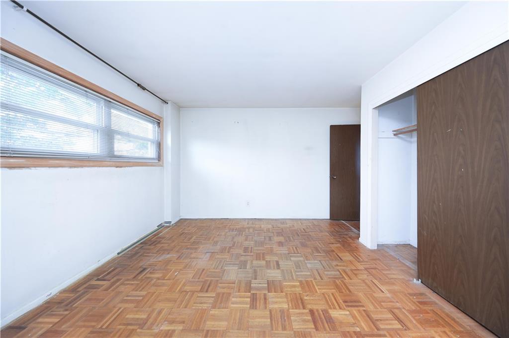 533 Tennyson Drive Eltingville Staten Island NY 10312