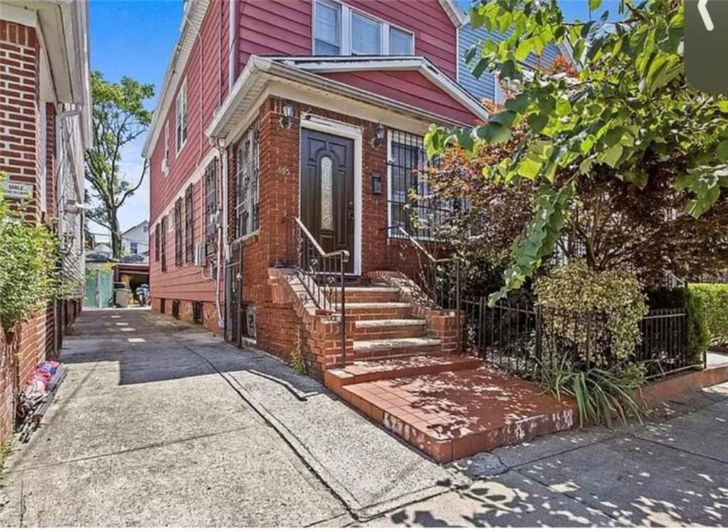 655 East 39th Street East Flatbush Brooklyn NY 11203
