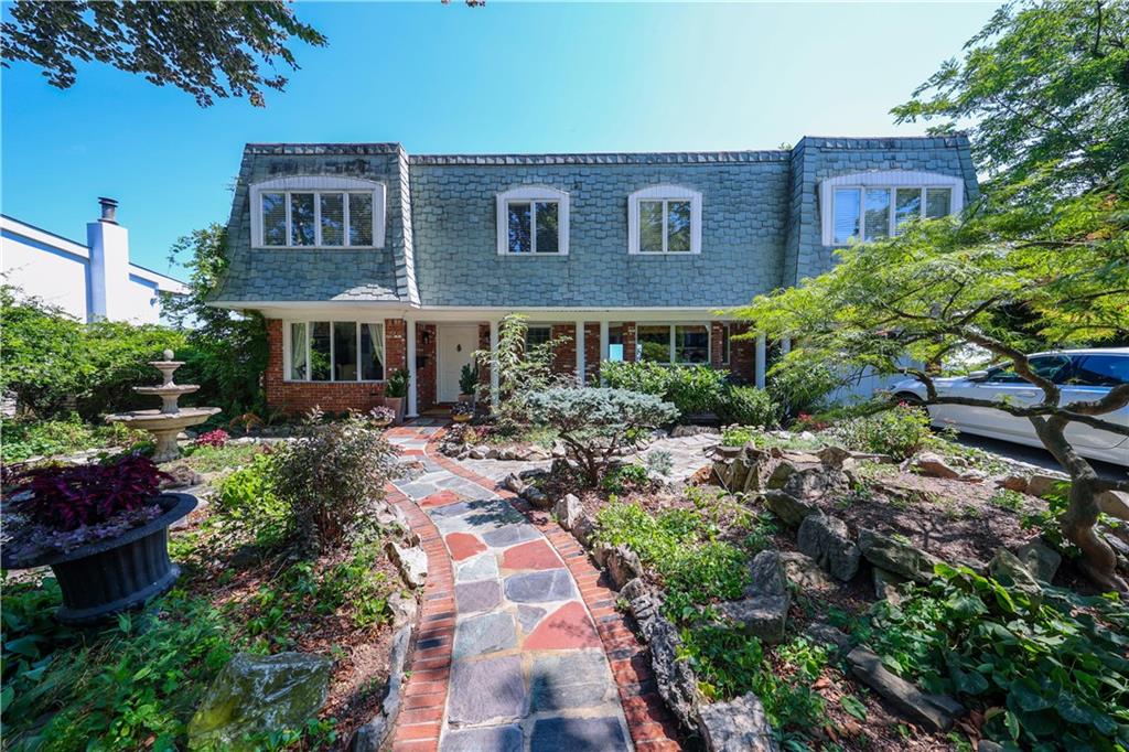 274 Flagg Place Todt Hill Staten Island NY 10304