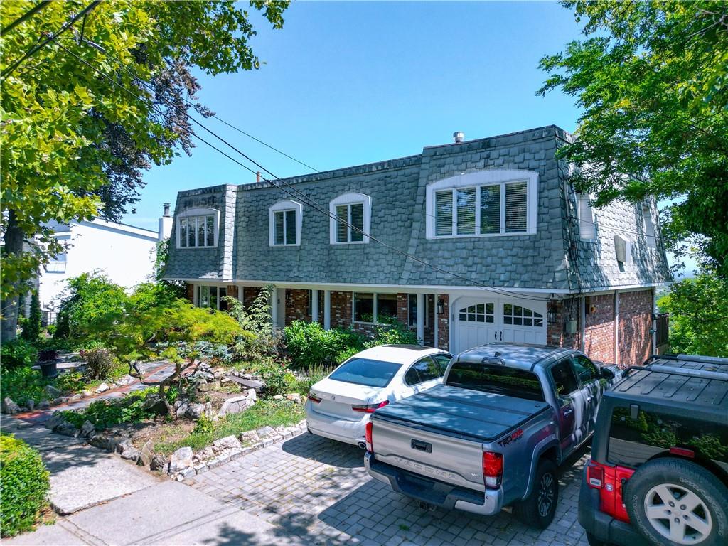 274 Flagg Place Todt Hill Staten Island NY 10304