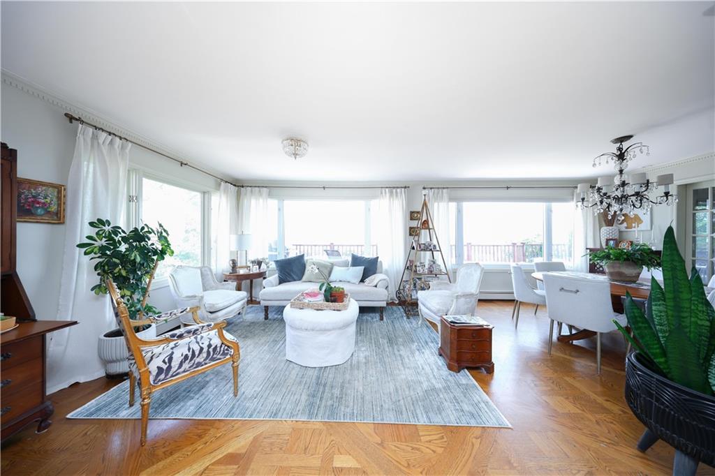 274 Flagg Place Todt Hill Staten Island NY 10304