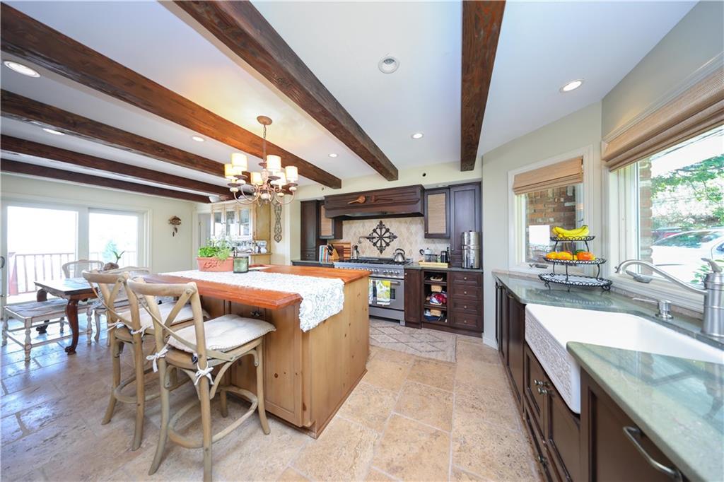 274 Flagg Place Todt Hill Staten Island NY 10304