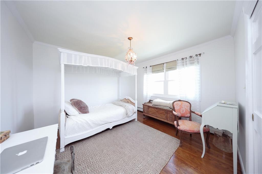 274 Flagg Place Todt Hill Staten Island NY 10304