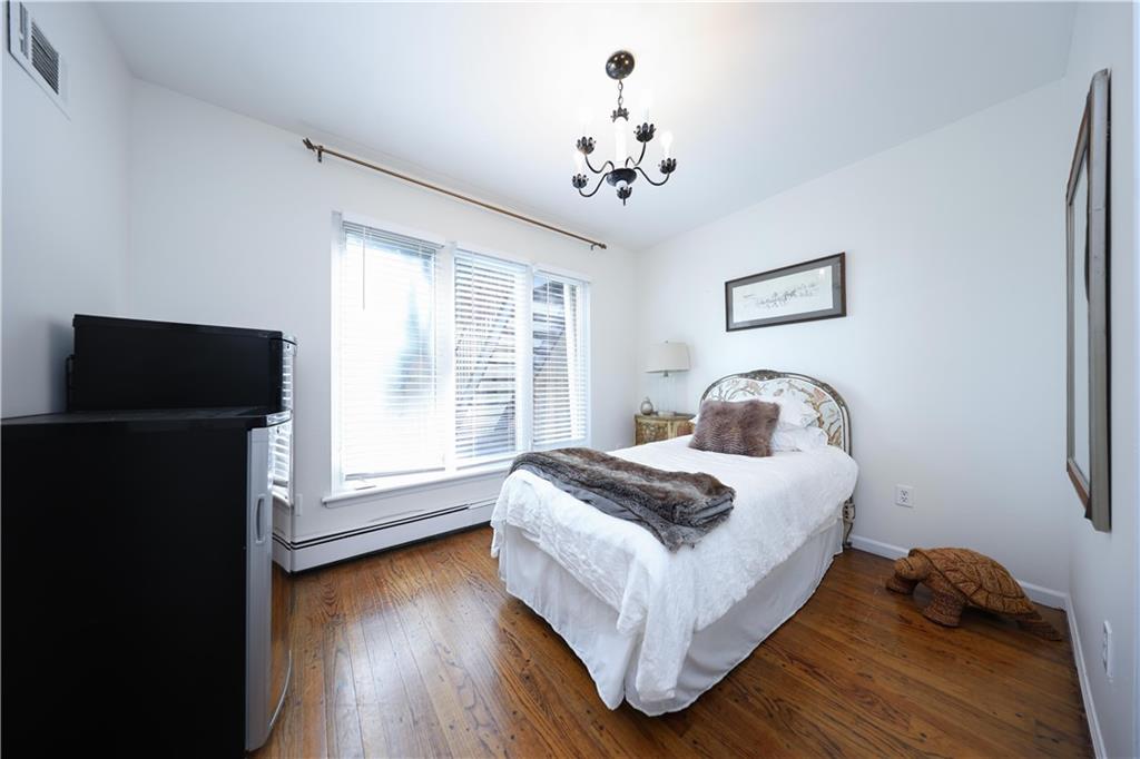 274 Flagg Place Todt Hill Staten Island NY 10304