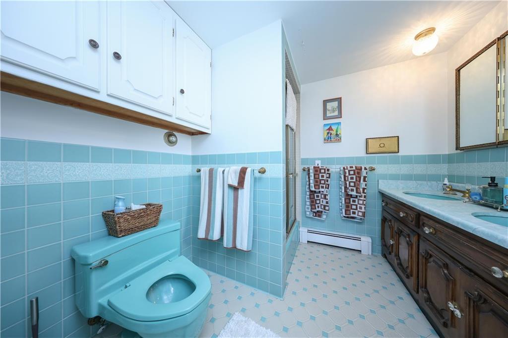 274 Flagg Place Todt Hill Staten Island NY 10304