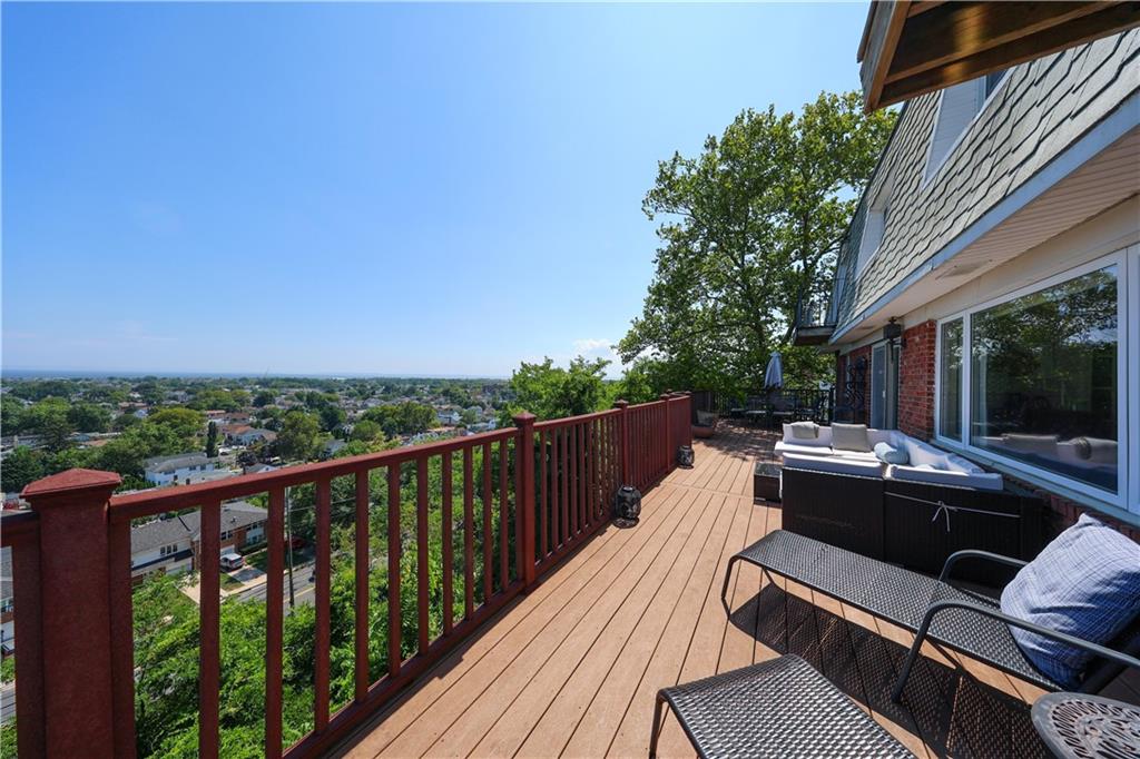 274 Flagg Place Todt Hill Staten Island NY 10304