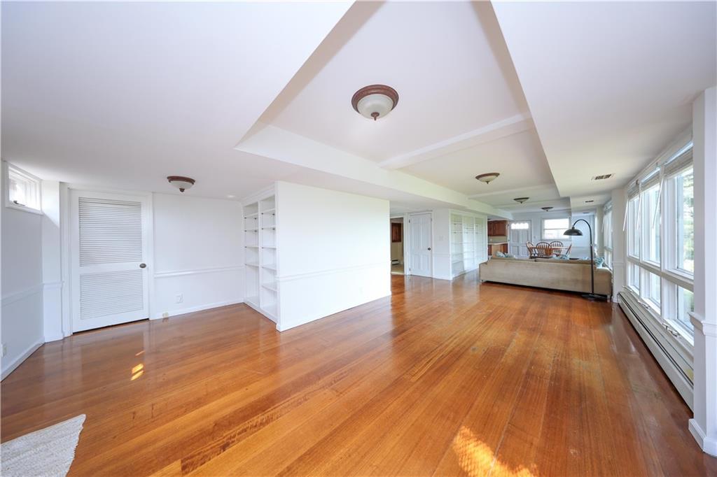 274 Flagg Place Todt Hill Staten Island NY 10304