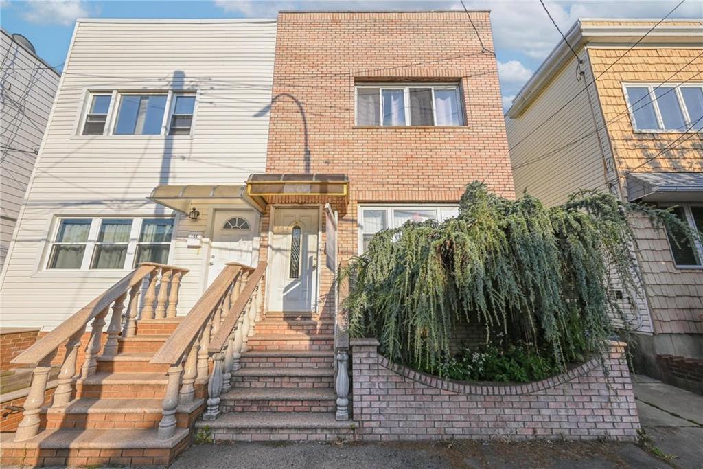 194 Bay 7th Street Dyker Heights Brooklyn NY 11228