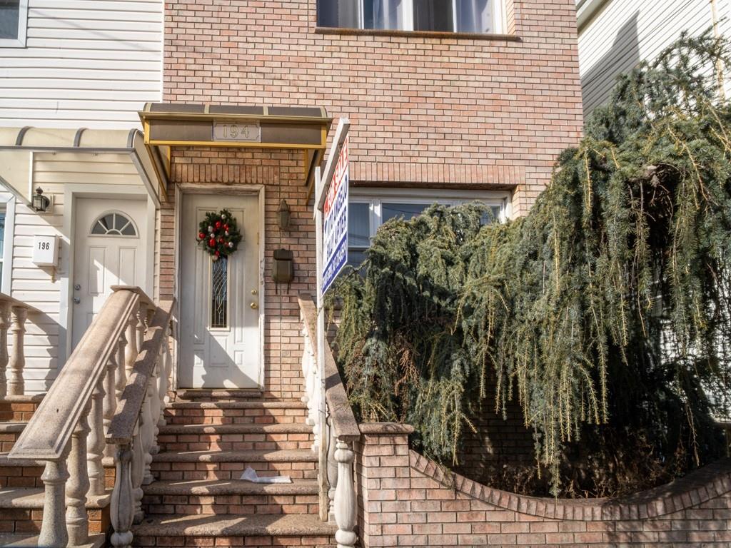 194 Bay 7th Street Dyker Heights Brooklyn NY 11228