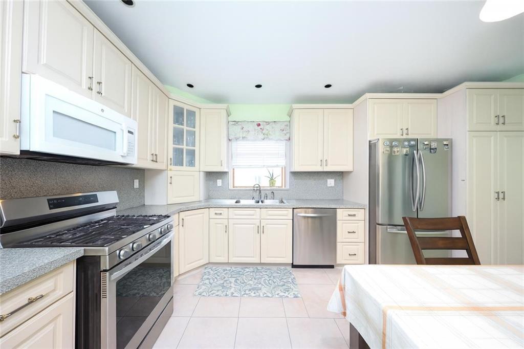 1566 76th Street Dyker Heights Brooklyn NY 11228