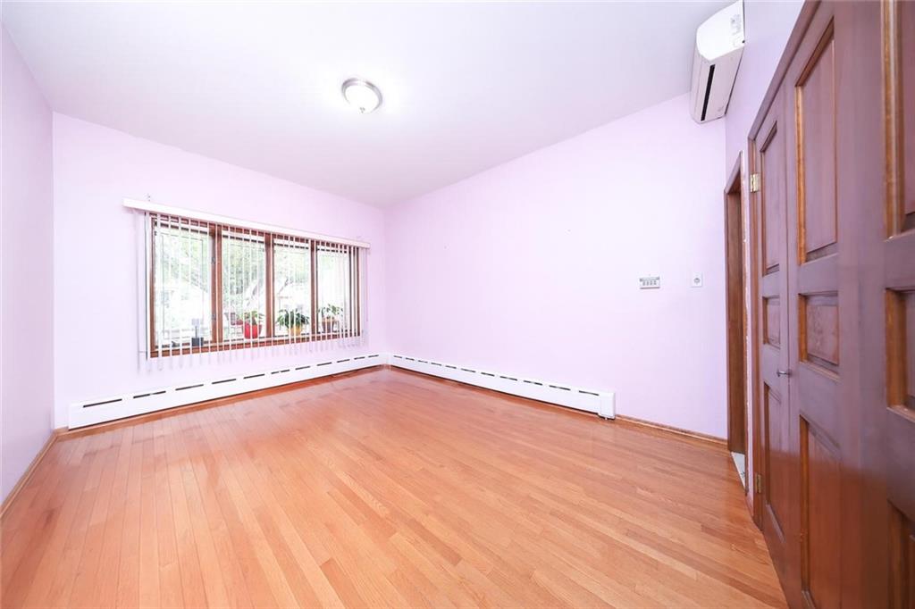 1566 76th Street Dyker Heights Brooklyn NY 11228
