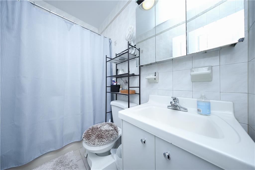 1566 76th Street Dyker Heights Brooklyn NY 11228