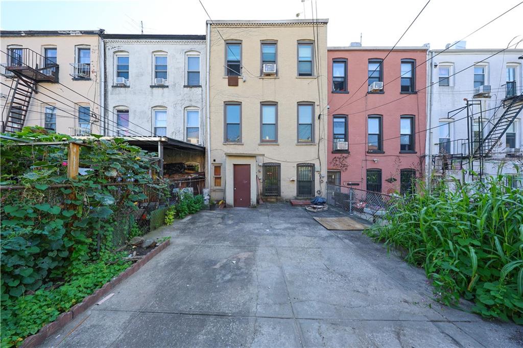 435 55th Street Sunset Park Brooklyn NY 11220