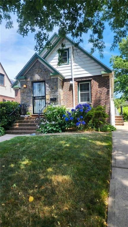4827 213th Street Bayside Flushing NY 11364