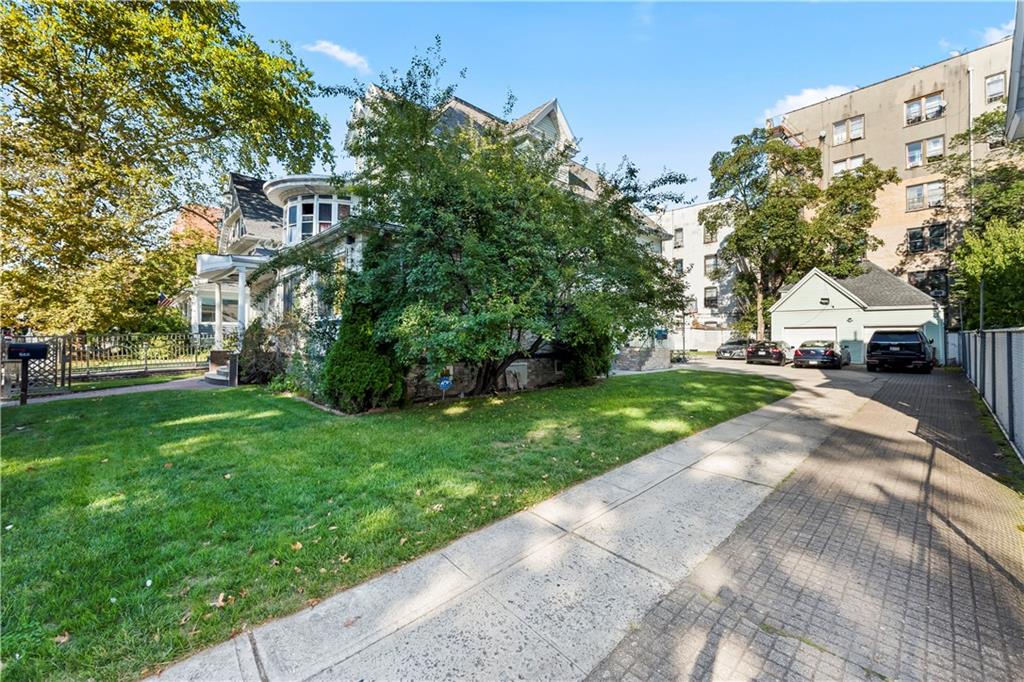 235 East 19th Street Ditmas Park Brooklyn NY 11226