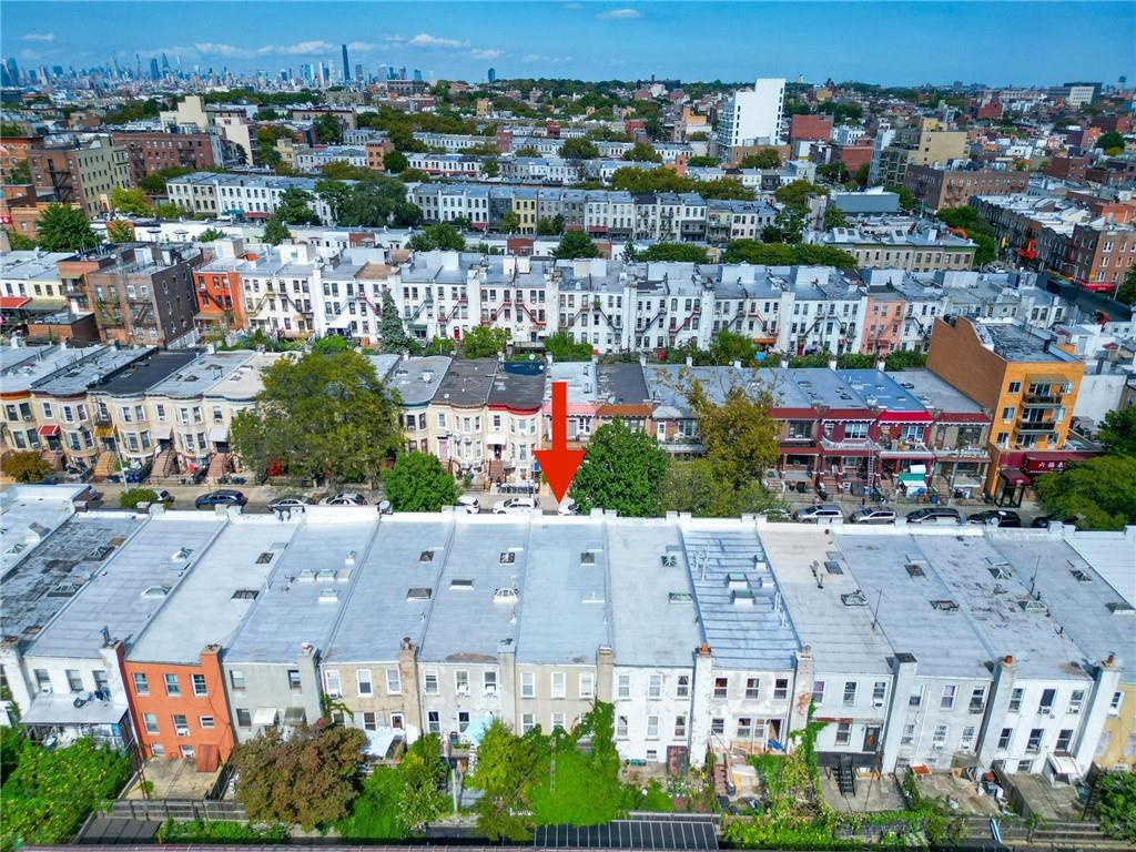 652 61st Street Sunset Park Brooklyn NY 11220