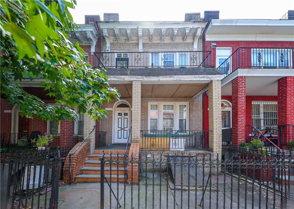 652 61st Street Sunset Park Brooklyn NY 11220