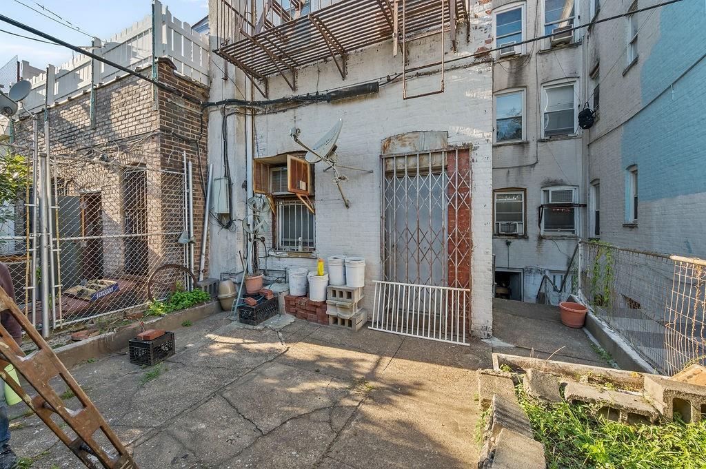 86 Quentin Road Gravesend Brooklyn NY 11223