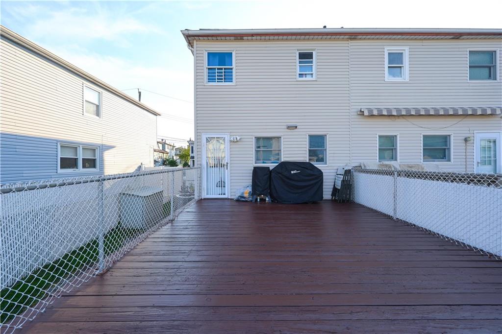 33 Church Avenue Travis State Island NY 10314