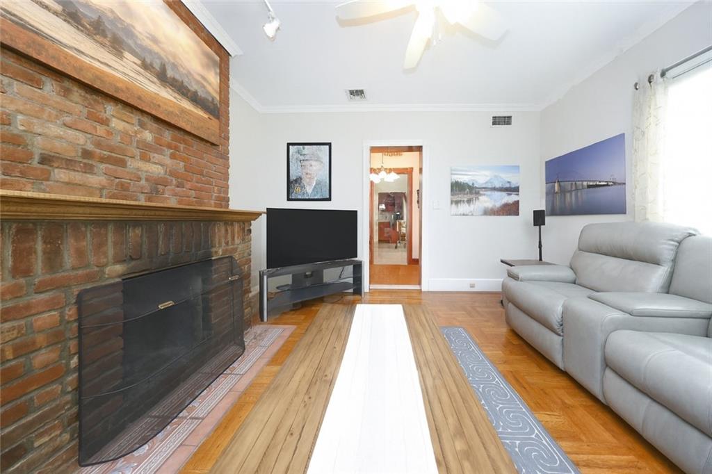 8680 20th Avenue Bensonhurst Brooklyn NY 11214