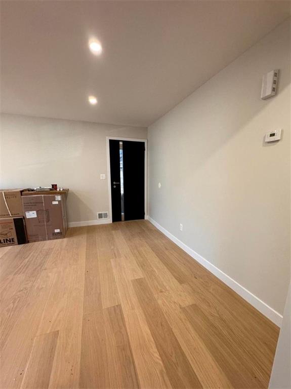 33 Gower Street Castleton Corners Staten Island NY 10314