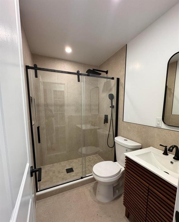 33 Gower Street Castleton Corners Staten Island NY 10314