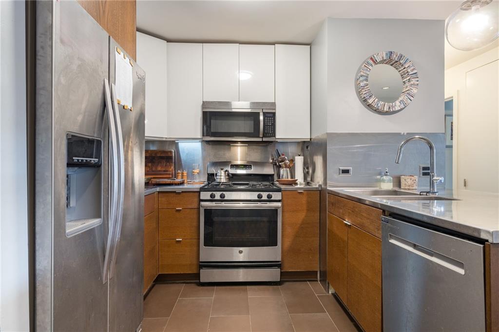 515 East 7th Street Kensington Brooklyn NY 11218