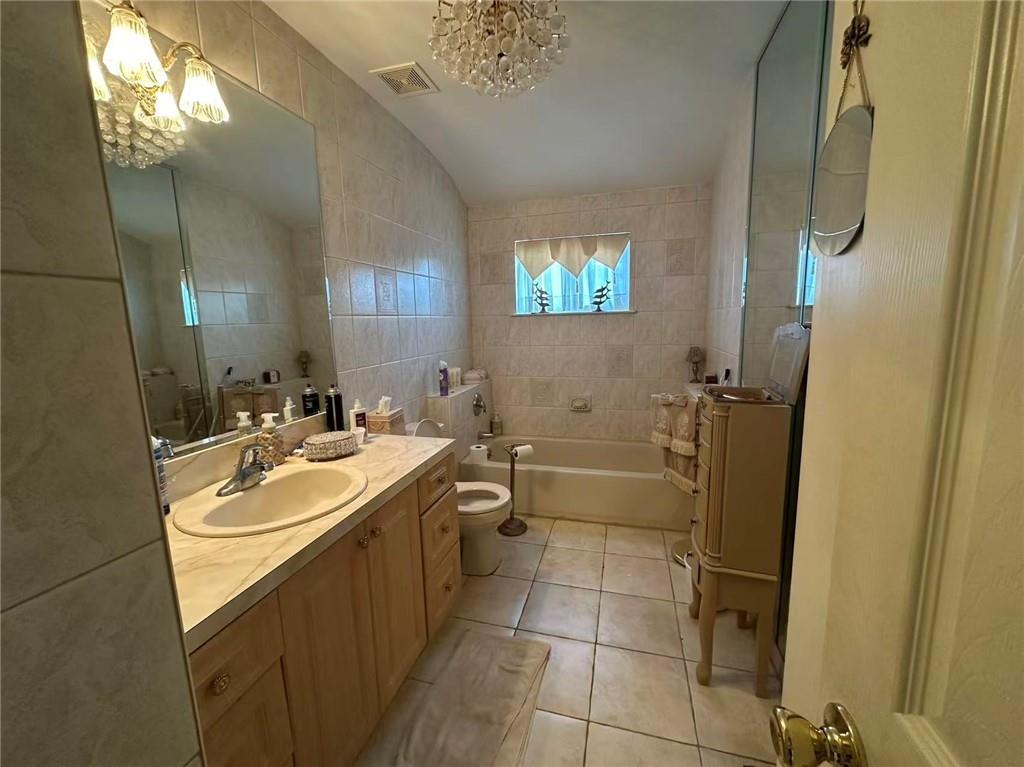 119 Raritan Avenue Dongan Hills Staten Island NY 10304