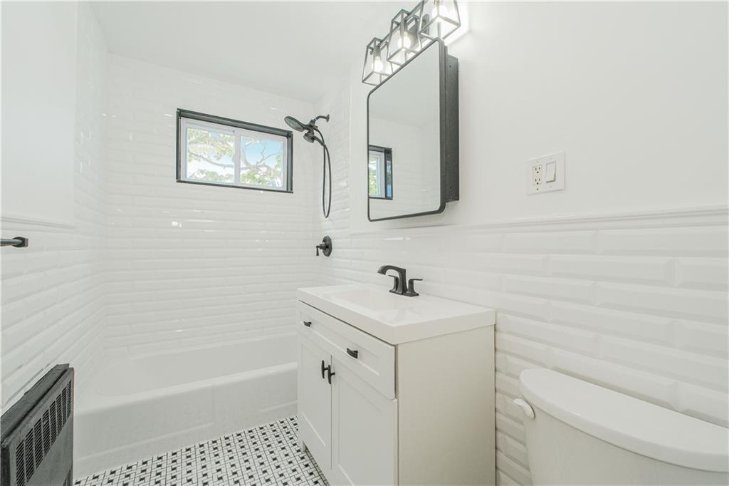 8884 17th Avenue Bensonhurst Brooklyn NY 11214