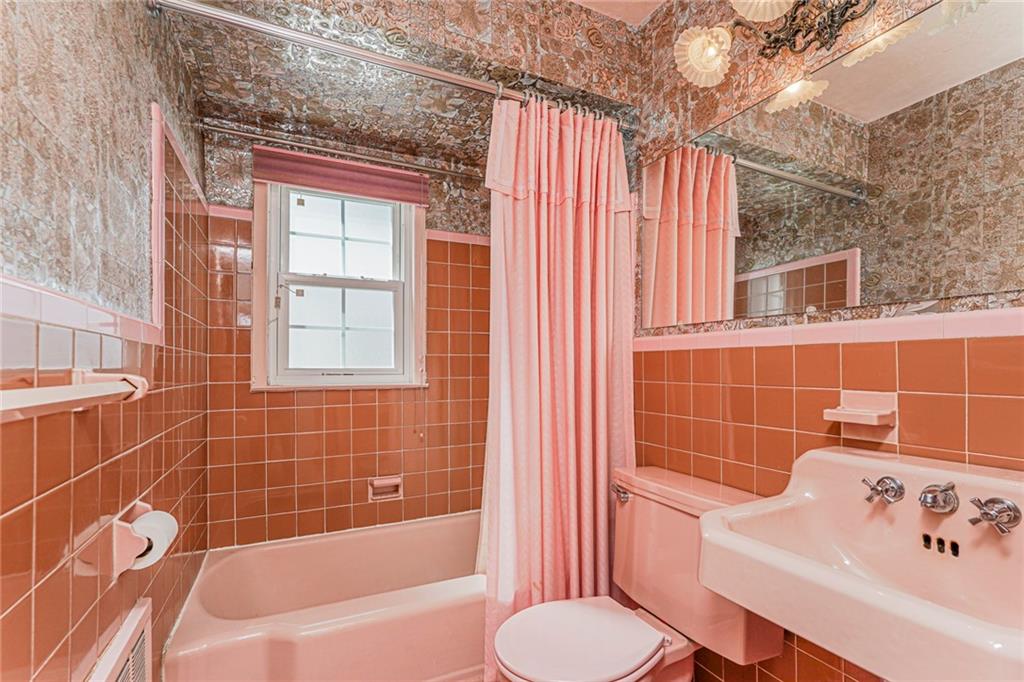 112 Windermere Road Grasmere Staten Island NY 10305