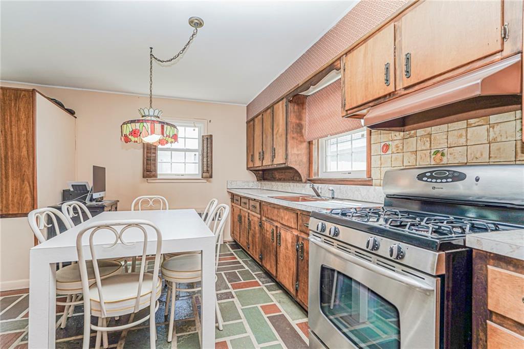 112 Windermere Road Grasmere Staten Island NY 10305
