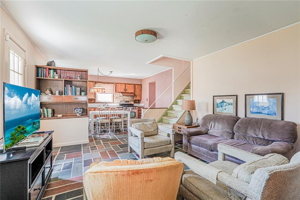 112 Windermere Road Grasmere Staten Island NY 10305