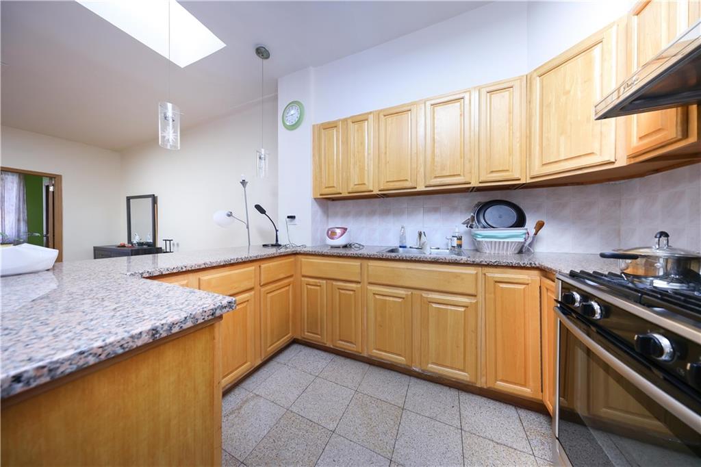 7706 17th Avenue Bensonhurst Brooklyn NY 11214