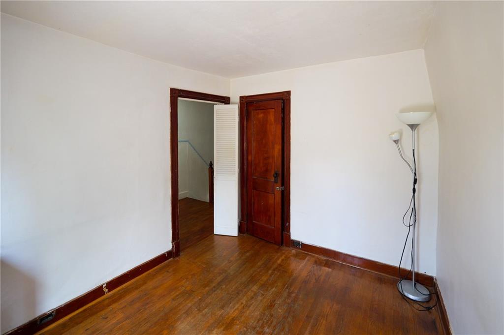 84 Sheridan Avenue Grasmere Staten Island NY 10305