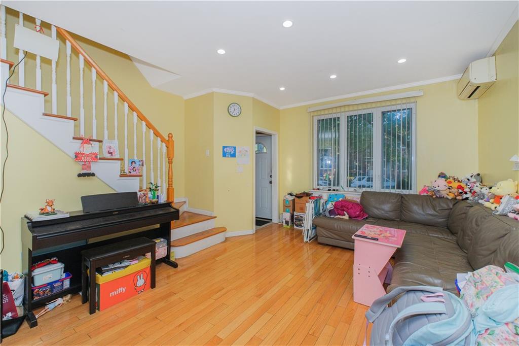 248 Bay 13th Street Bath Beach Brooklyn NY 11214
