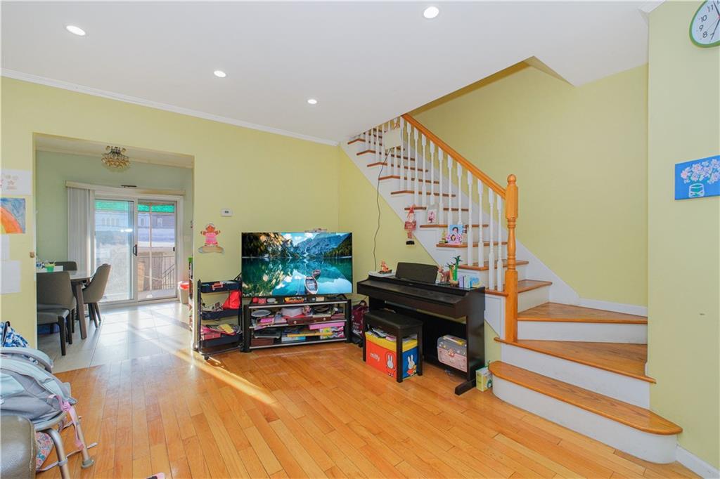 248 Bay 13th Street Bath Beach Brooklyn NY 11214