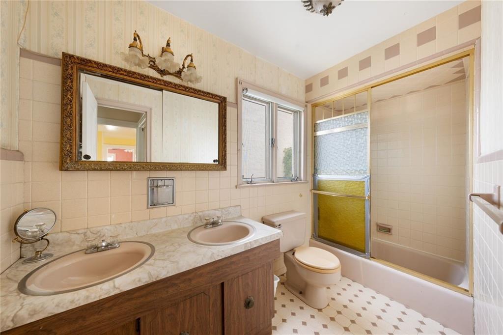 6640 Bergen Place Bay Ridge Brooklyn NY 11220