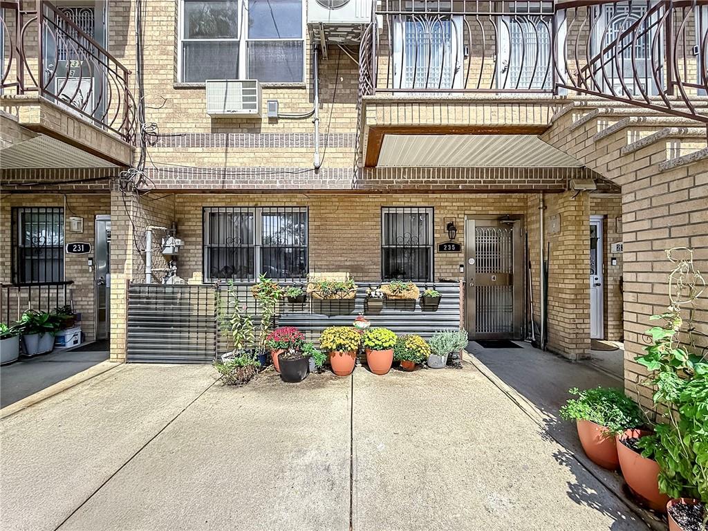 235 Avenue Z Gravesend Brooklyn NY 11214