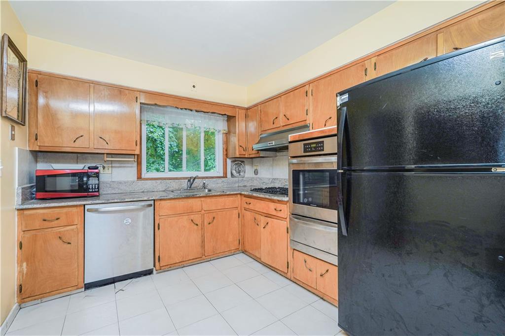 32 Hunton Street Staten Island NY 10304