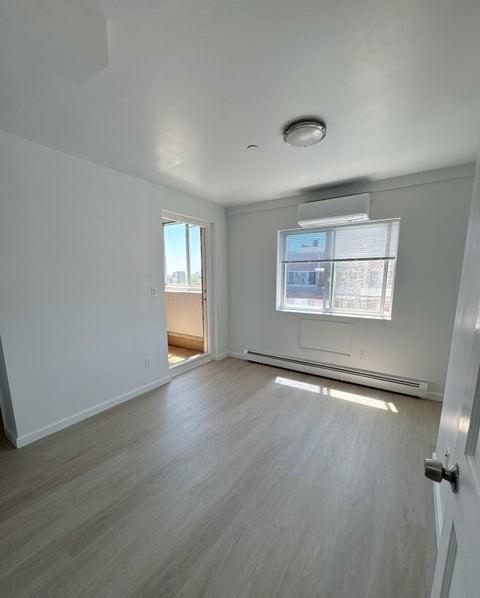 43-18 Robinson Street Flushing Flushing NY 11355