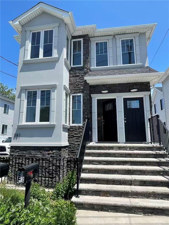 581 West Caswell Avenue Graniteville Brooklyn NY 10314