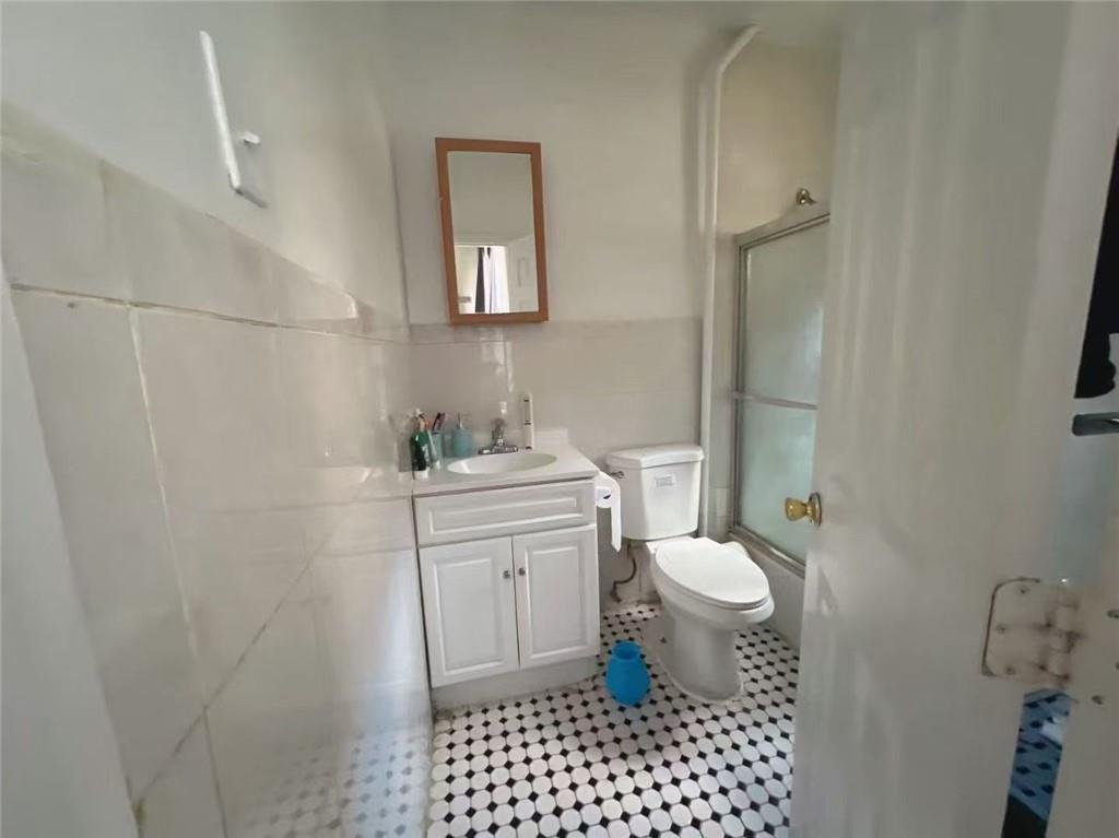 5721 5th Avenue Sunset Park Brooklyn NY 11220