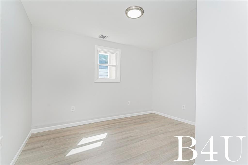 107 Mapleton Avenue Midland Beach Staten Island NY 10306