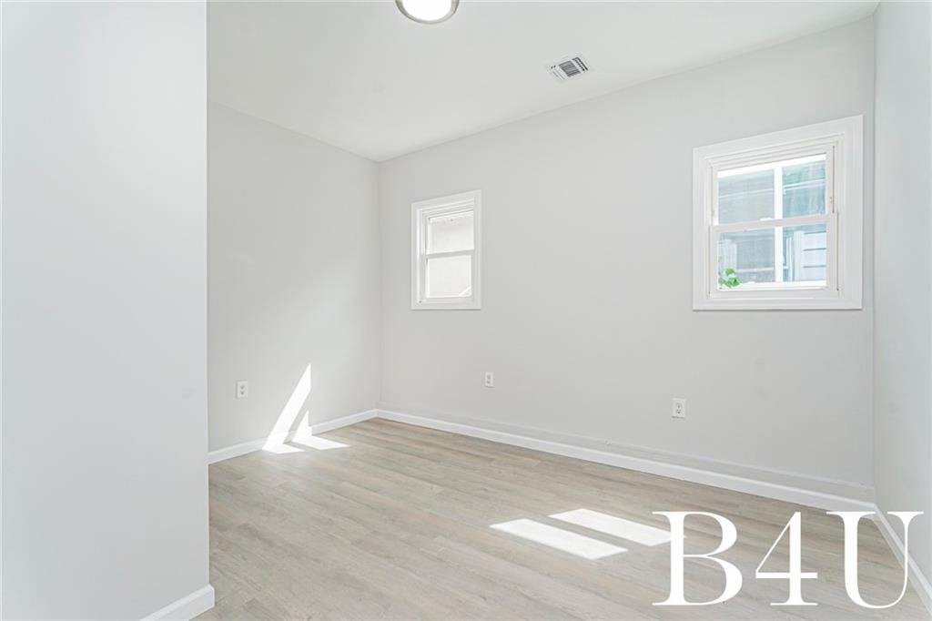 107 Mapleton Avenue Midland Beach Staten Island NY 10306