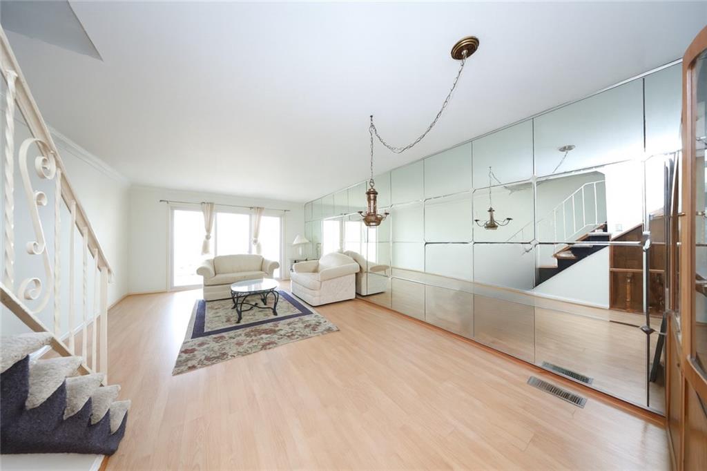 25 Berry Avenue Arden Heights Staten Island NY 10312